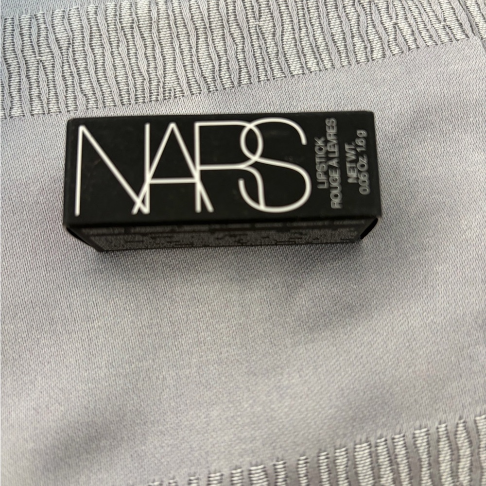 NARS Lipstick color Tolède
